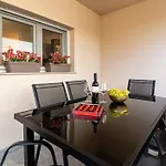 Luca - Apartament *